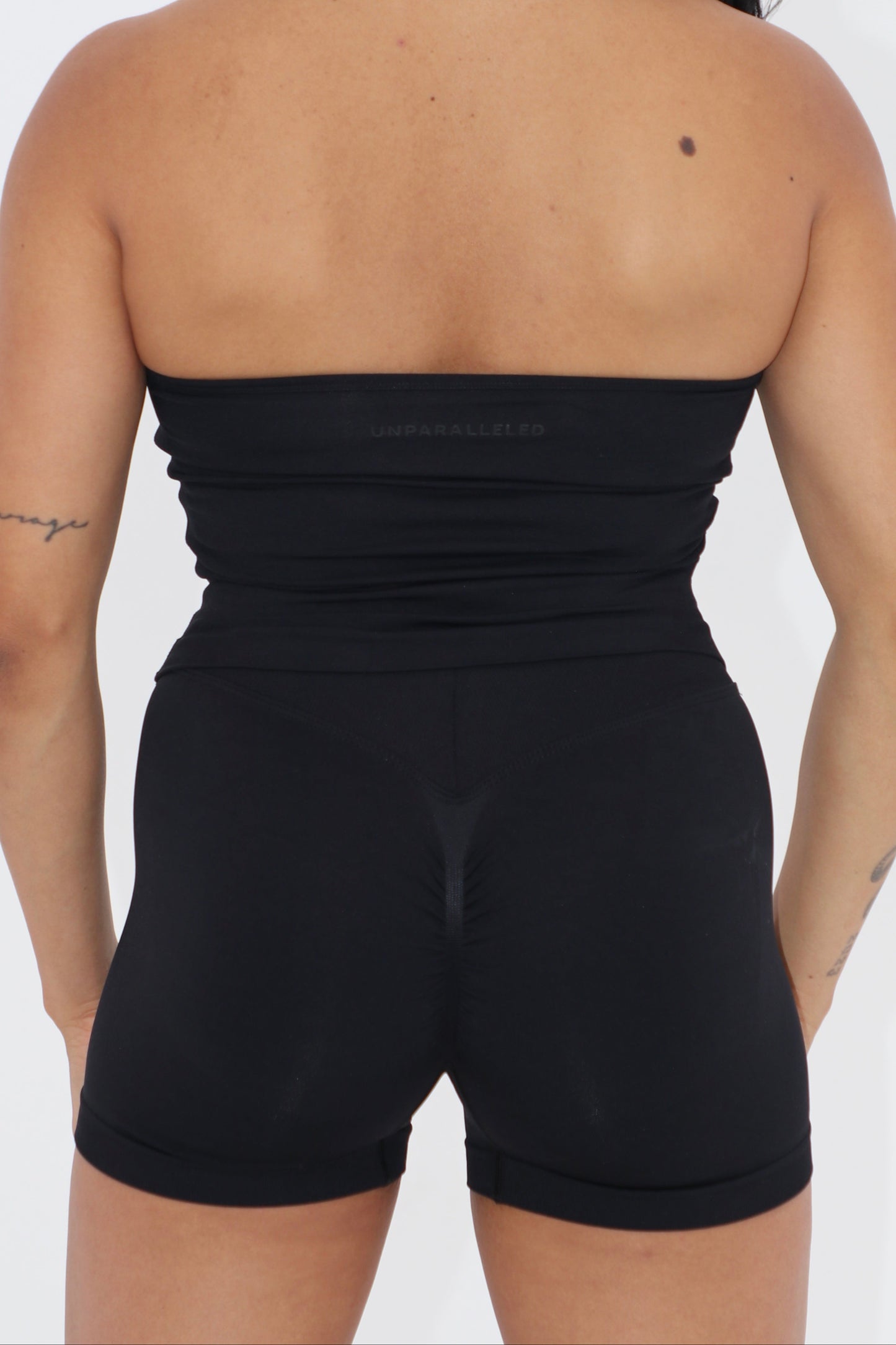 Seamless Sculpt V Back Shorts
